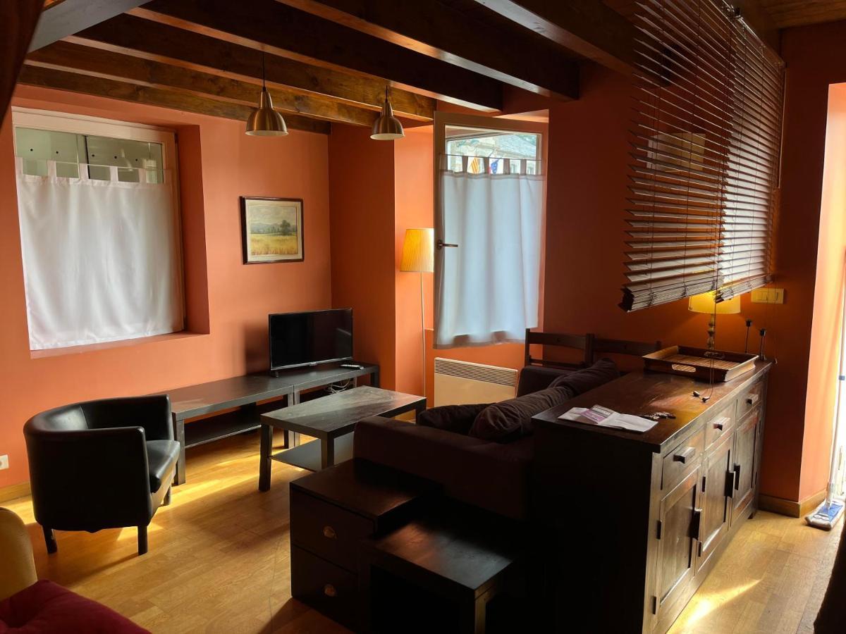 ブール・マダム Casa De Poble Acollidora,Amb Llar De Foc,ヴィラ エクステリア 写真